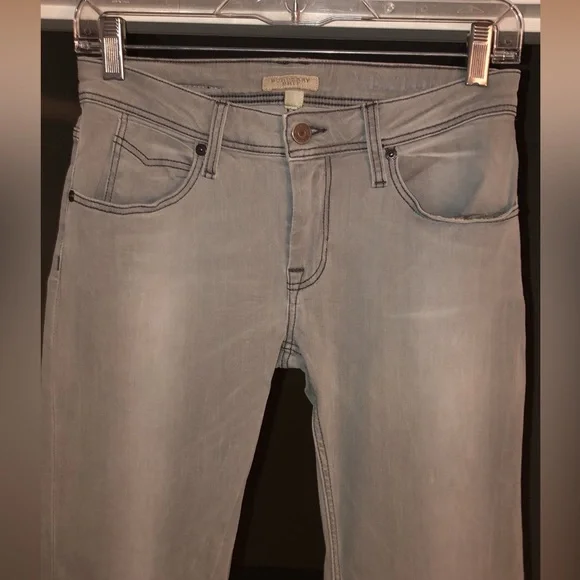 Burberry Brit Bexton Skinny Leg Jeans, Size 28. - Picture 5 of 16